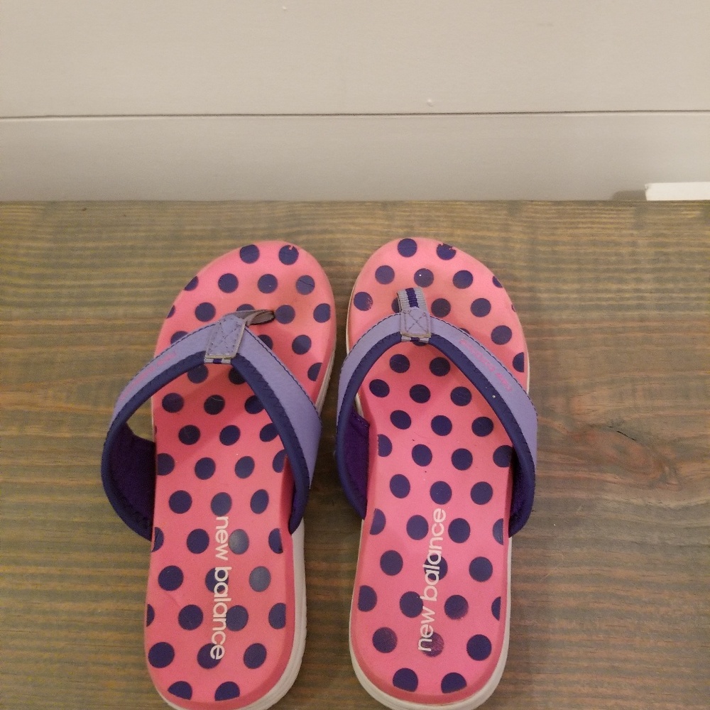 New Balance Flip flops